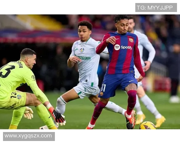 拉菲尼亚伤情恶化未参加训练情况比孔德更加令人担忧